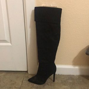 Over the knee boots-suede